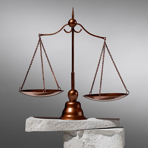 Закон, которого заждались. Какие ключевые моменты не были учтены в законопроекте «О похоронном деле», анализирует ведущий юрист похоронной отрасли Наталья Савченко.