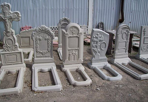  Бетонные памятники на могилу: Прочность и память на века