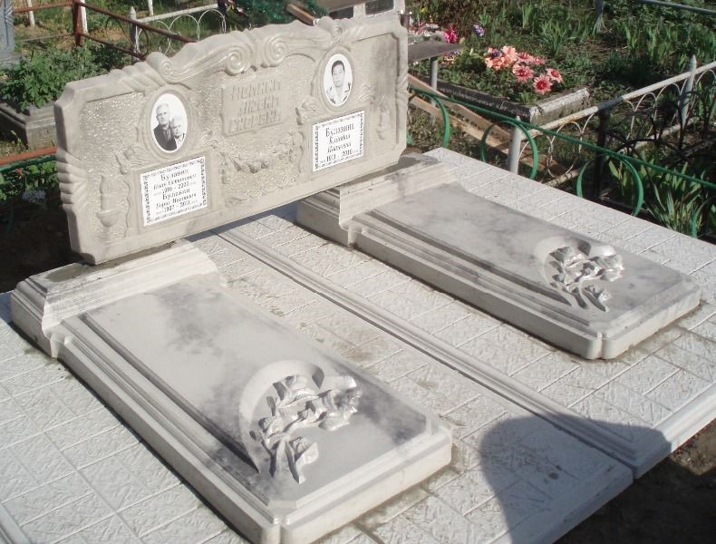 Бетонные памятники